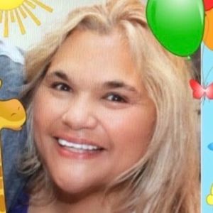 Meet your Posher, Ava